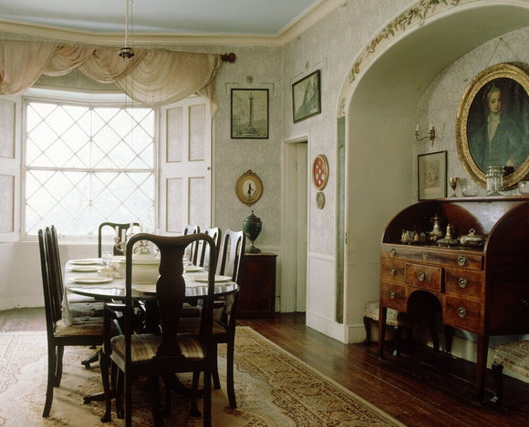 Looking into the Dining room from the doorway to the Octagon
