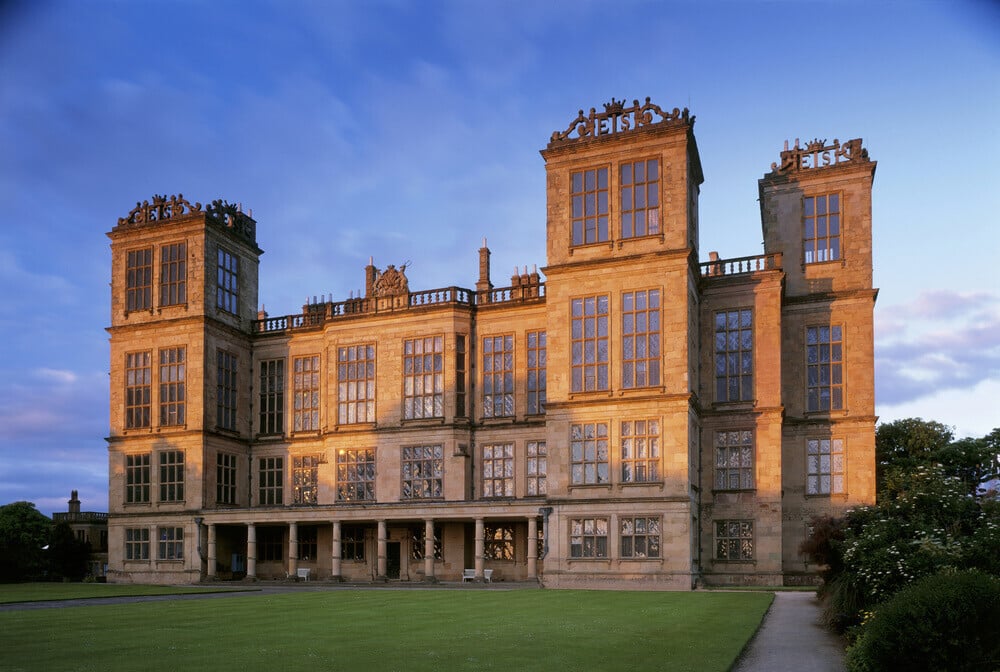 Late afternoon view of the Entrance Front of Hardwick Hall, with the s ...