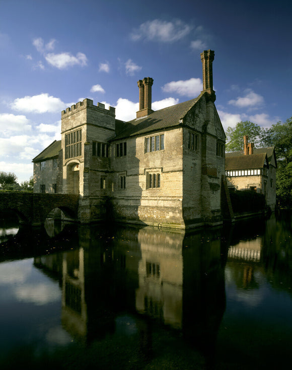 A view of the north east corner of Baddesley Clinton showing the Gatehouse Bridge